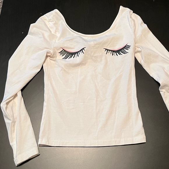 White Long Sleeve Scoop Neck Shirt with Eyelashes and Low Back, Size XS - Picture 1 of 4